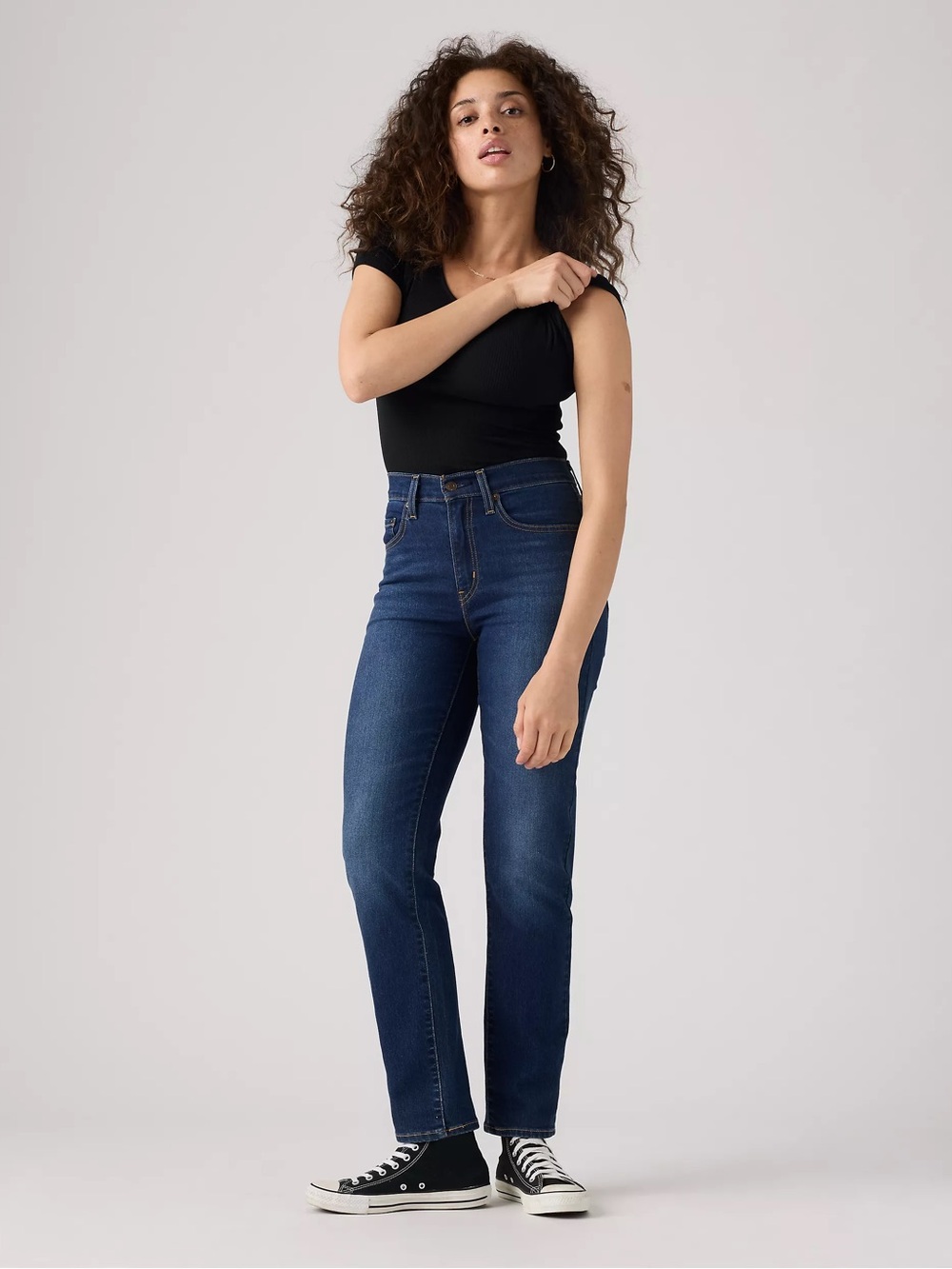 Levi’s 724 High Rise Straight Women's Jeans; Chelsea Carbon Glow; Dark Wash; 27